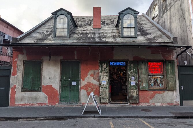Self-Guided Walking Tour French Quarter In New Orleans - Washington Artillery Park: Cannon History and Your River View
