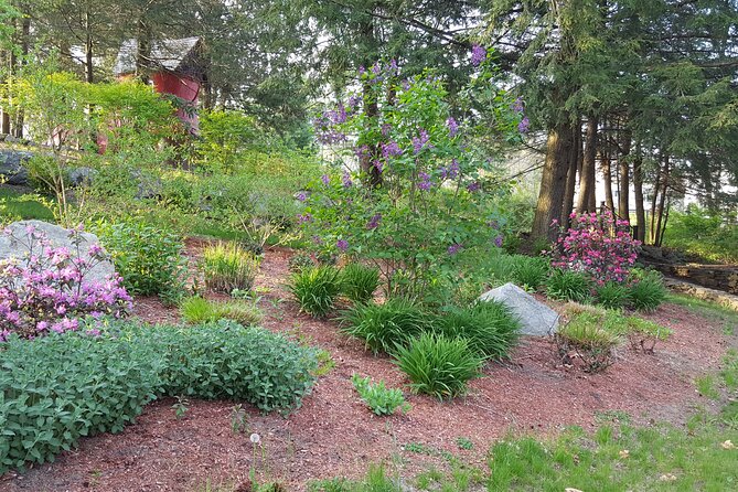 Self-Guided Walking Tour of Benson Park, Hudson, NH - FAQ