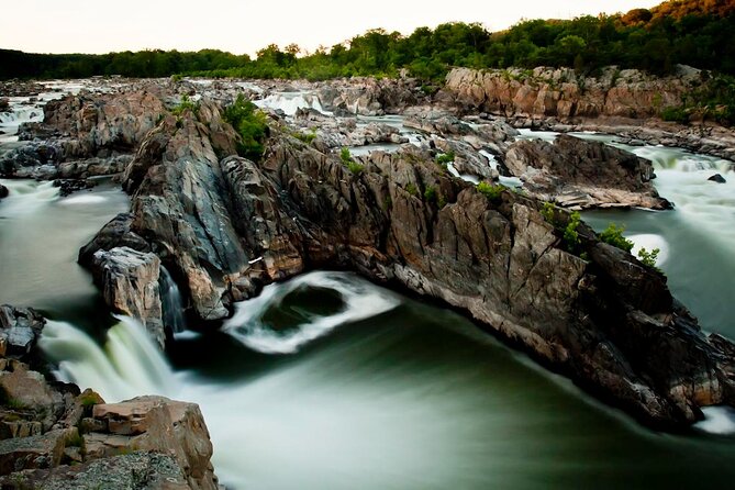 Self-guided Waterfall Hiking Tour through Great Falls National Park - Price and logistics: the costs that matter beyond the audio