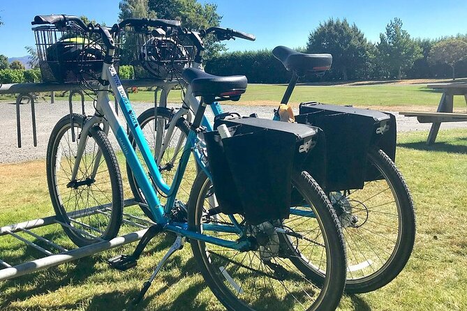 Self-Guided Wine Tours by Bike with Lorelle & Greg - The Cellar Doors You Can Drop Into Versus the Ones That Need a Plan