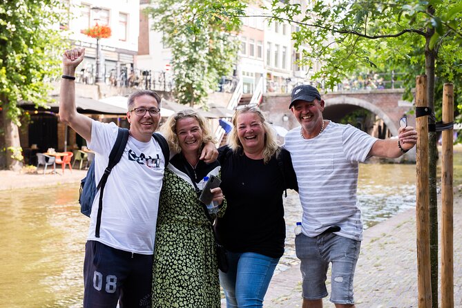 Selfguided Escape Tour Amersfoort. Find the secret exit and win! - Language Choice: English or Dutch Without Losing Momentum