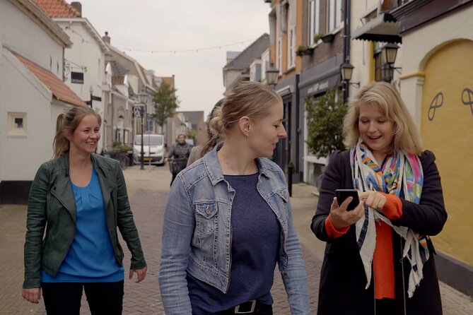 Selfguided Escape Tour Amersfoort. Find the secret exit and win! - Meeting Point Rhythm: Private Activity, Public Streets