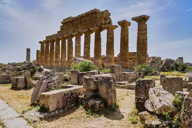 Selinunte: Archeological Park Entry Ticket & App Audioguide - The Included Digital Postcard: A Souvenir You Can Actually Send