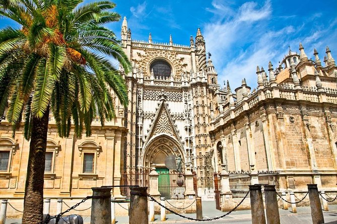 Seville Scavenger Hunt and Highlights Self Guided Audio Tour - Key things to know before you go