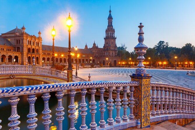 Seville Scavenger Hunt and Highlights Self Guided Audio Tour - Stop 5: Catedral de Sevilla (big landmark energy, app-guided pacing)