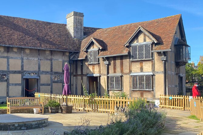 Shakespeare’s Stratford-Upon-Avon: A Self-Guided Audio Tour - Key things to know before you go