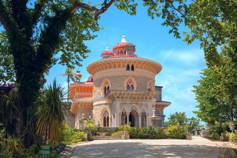 Sintra: Park and Palace of Monserrate E-Ticket & Audio Guide - The park route you’ll actually remember: Cromlech, Fern Valley, and Ornamental Lakes