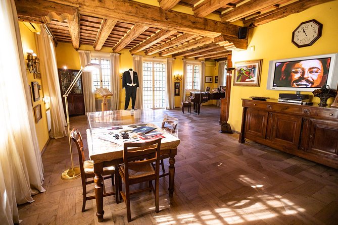 Skip the Line: Pavarotti Museum - Official Ticket + Audioguide - Time your visit inside open hours for the best experience