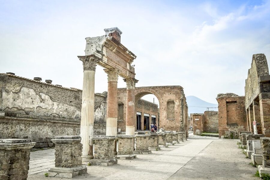 Sorrento & Pompeii Day Trip from Rome Audio Guide Tour - Who this day trip suits best