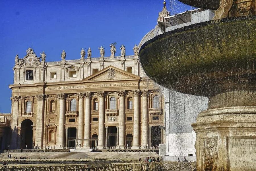 St. Peter’s Basilica: Audio Guide with Pre-Reserved Ticket - St. Peter’s Basilica works best when you control your pace