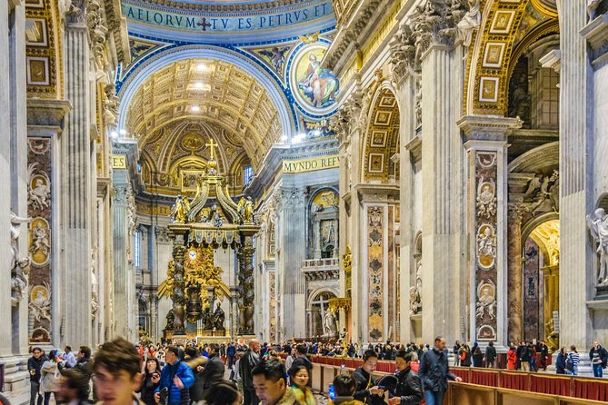 St. Peter’s Basilica: Self-guided Audio Tour on your Phone (without ticket) - St. Peter’s Square: Bernini’s Plan and the Big-First Impression