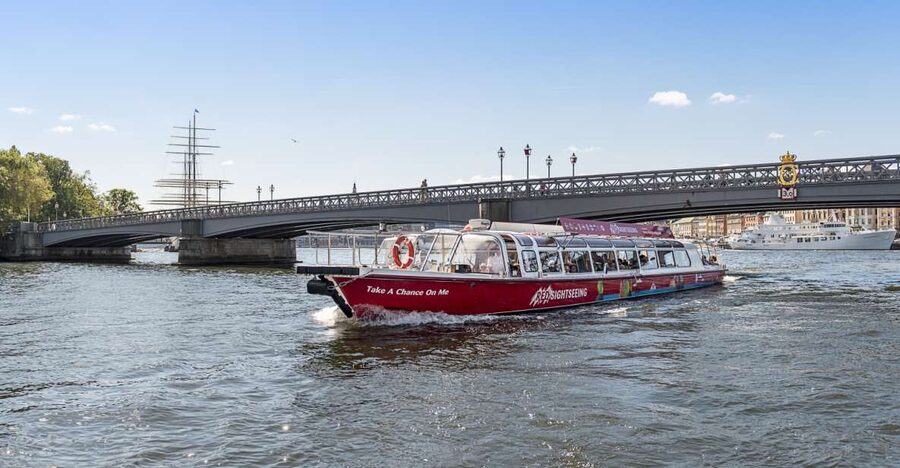 Stockholm: Royal Bridges & Canal Boat Tour with Audio Guide - Audio Guide and Fika: How This Tour Adds Local Flavor