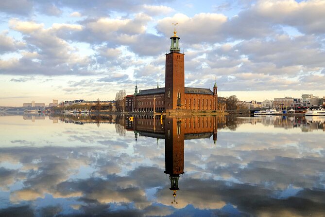 Stockholm Walking Tour with Audioguide on Your Smartphone - Riddarholmen Church: Gothic tombs and the cast-iron spire
