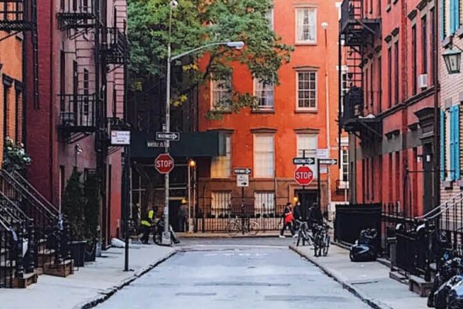 Stonewall and Gaslight: A Self-Guided Tour of Greenwich Village - Price and value for a 90-minute Village story