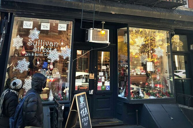Stonewall and Gaslight: A Self-Guided Tour of Greenwich Village - How the offline VoiceMap setup changes your walking pace