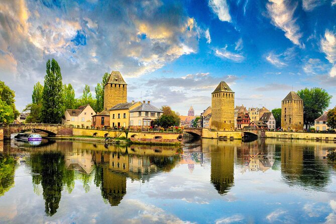 Strasbourg Walking Tour with Audioguide on Your Smartphone - Stop-by-stop: what each landmark gives you