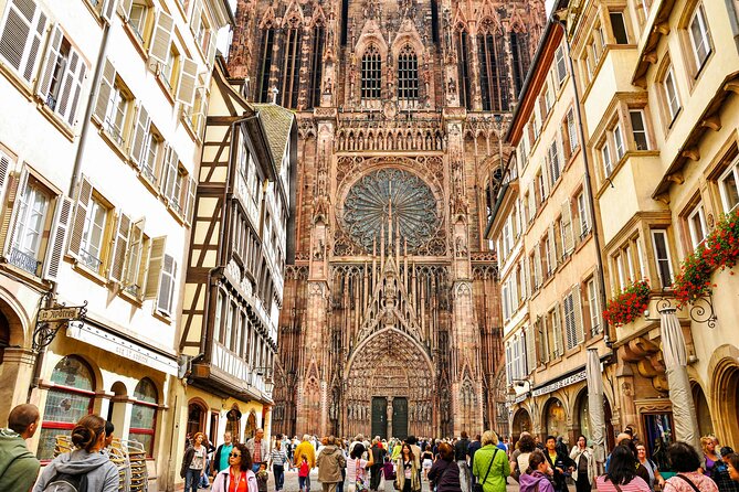 Strasbourg Walking Tour with Audioguide on Your Smartphone - Who should book this Strasbourg smartphone audio tour