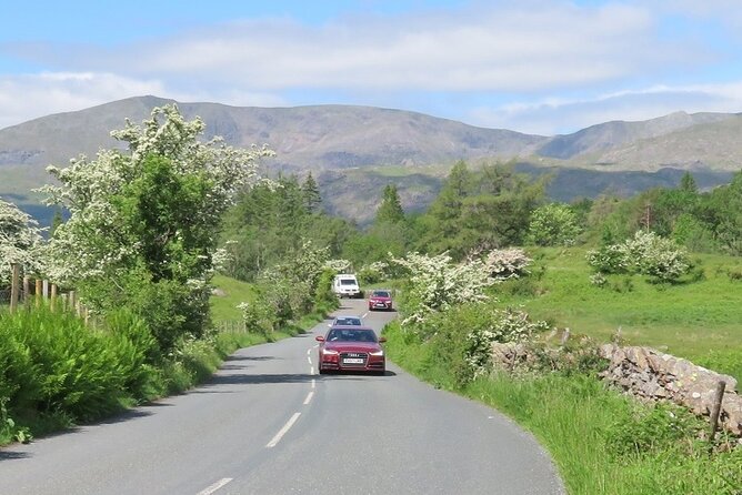 Tales of the Lake District: A Self-Guided Drive Around Windermere - A simple idea: follow the loop, press play, enjoy the ride