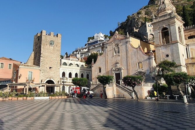 Taormina: A Self-Guided Audio Tour of Sicily’s Hilltop Town - Piazza IX Aprile: the big panorama stop that resets your attention