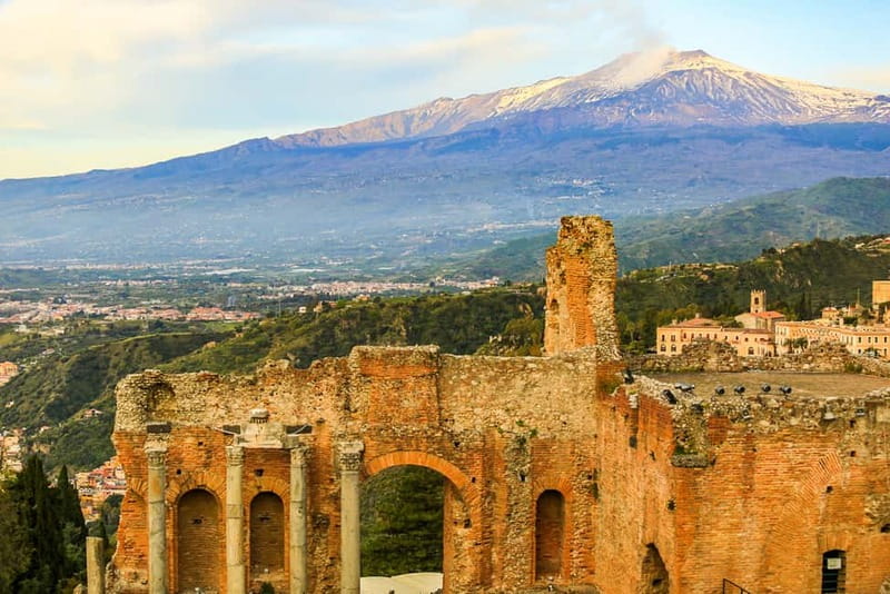 Taormina: Ancient Theater Skip-the-Line Ticket & Audio Guide - The self-guided audio route: Greek to Roman to gladiator arena