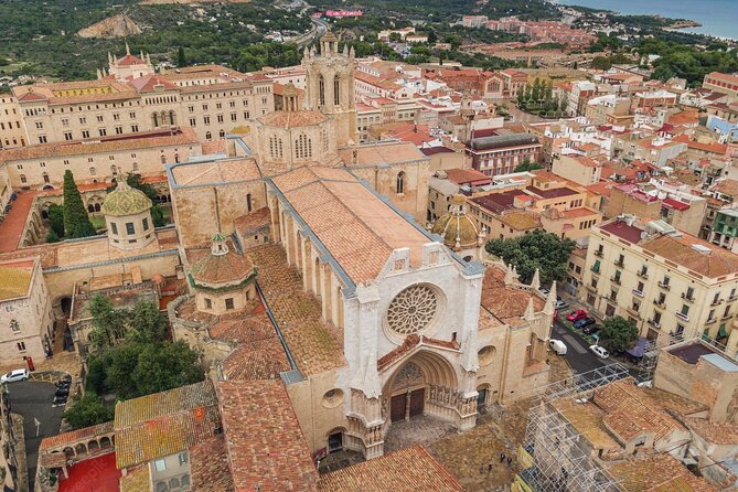 Tarragona Scavenger Hunt and Highlights Self Guided Audio Tour - Audio Guide and Local Tips: What the App Adds Beyond Navigation