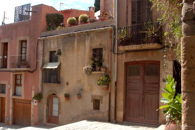 Tarragona Walking Tour: An Audio Guide to Tarraco - Artifacts and exhibits: where Tarraco’s story becomes tangible