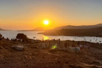 Temple of Poseidon and Cape Sounion Sunset Tour with Audio Guide - Audio Commentary in Six Languages: Helpful, but Not Everyone Loves the Delivery
