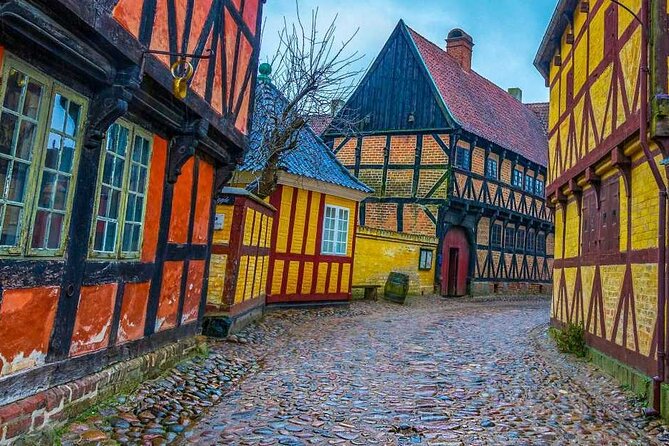 The Ancient Viking Stronghold of Aros: A Self-Guided Audio Tour in Aarhus - Key Things You’ll Notice on This Aarhus Audio Walk