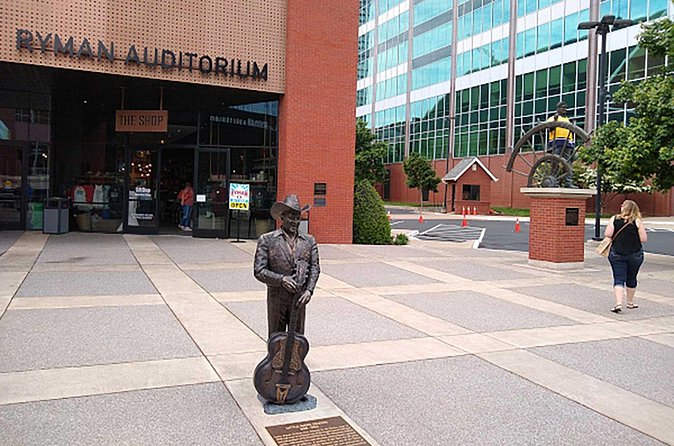 The Heart of Downtown Nashville: A Self-Guided Audio Tour - Half the John Seigenthaler Pedestrian Bridge: views plus landmark pointers