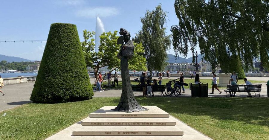 The Many Faces of Geneva: Self-Guided Audio City Tour - $13 Pricing: What You’re Really Paying For
