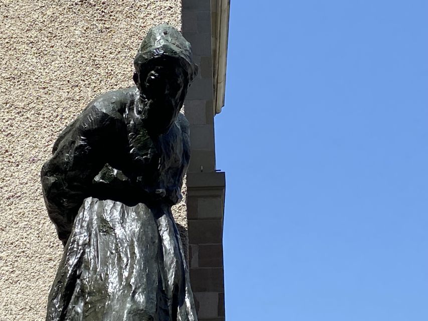 The Many Faces of Geneva: Self-Guided Audio City Tour - What the Mixed Feedback Means for Your Expectations