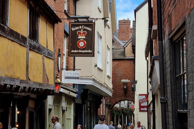 The Slow Food Capital of England: A Self-Guided Tour in Ludlow - Broad Street and Broad Gate: timber frames, war stories, and stonework