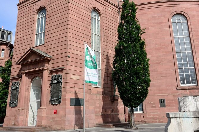 The Tales of Frankfurt's New Old Town: A Self-Guided Audio Tour - Hühnermarkt chicken market and Krönungsweg: where street-level history feels specific