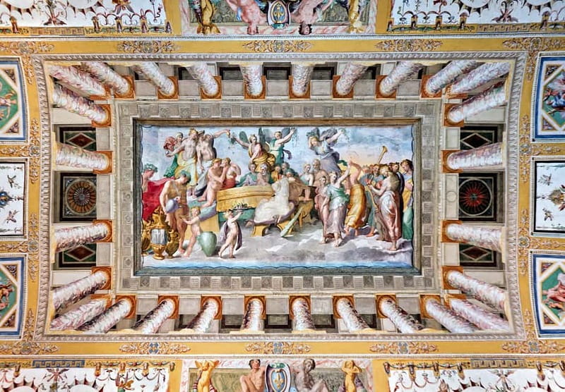 Tivoli: Villa D'Este Entry Ticket and App Audio Guide - Timing tips: security check, last entry, and summer hours