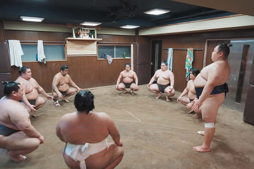 Tokyo: Sumo Keiko Training Tour with Audio Guide & Photo - Photo with sumo wrestlers: your souvenir with real constraints