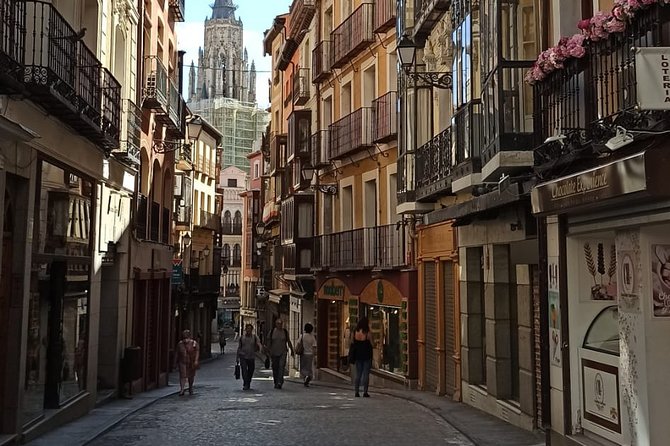 Toledo Day Trip from Madrid: Self-Guided Tour with 7 Monuments - Synagogue Of Santa María la Blanca: Mudéjar Skill in 40 Minutes