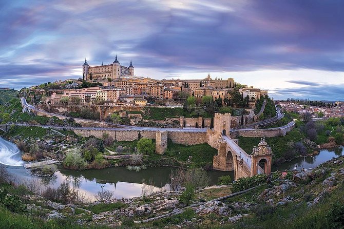 Toledo Day Trip from Madrid: Self-Guided Tour with 7 Monuments - Iglesia de San Ildefonso Jesuitas: Baroque Grandeur After More Than a Century