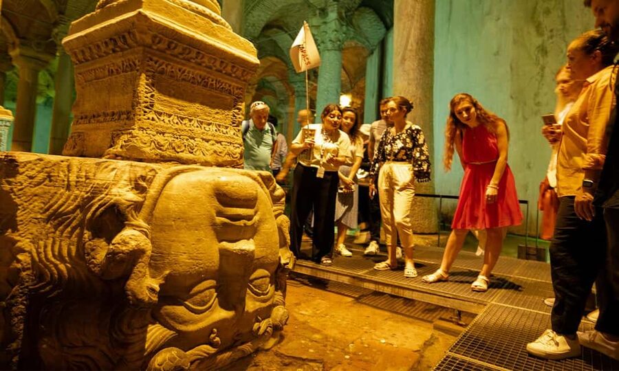 Topkapi Palace + Basilica Cistern Tickets & Audio Guide - Key highlights at a glance