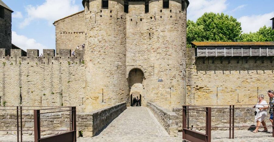 Toulouse: Carcassonne Day Trip by Coach with Audioguide - Key highlights worth knowing