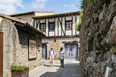 Toulouse: Carcassonne Day Trip by Coach with Audioguide - Toulouse departure at 9:30AM: how the timing feels in real life