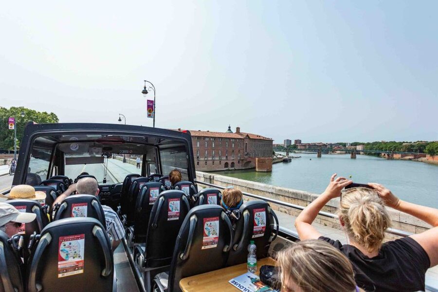 Toulouse: City Sightseeing Tour by Bus with Audio Guide - Key things I’d watch for