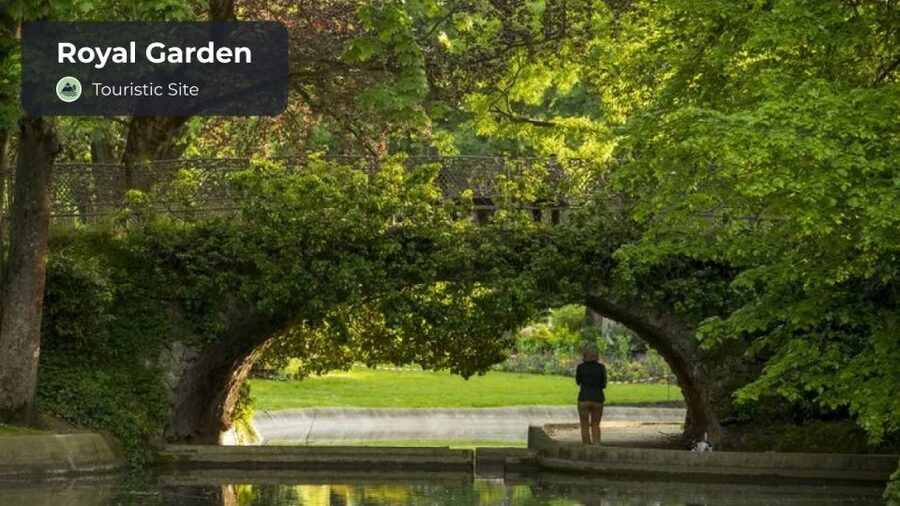 Toulouse : Walking tour with audio guide à télécharger - How the treasure-hunt element helps families