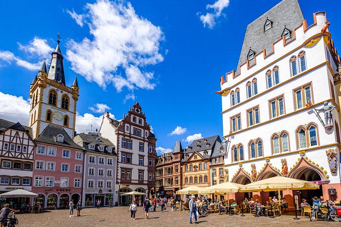 Trier: City Walk with Audio Guide in 7 Languages on your Phone - Porta Nigra and the Trier center: where the walk starts to click