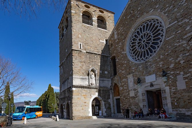 Trieste Bus Tour with Audio Guide - Fermata sospesa (road works) at stop 6: what to do if a stop is skipped