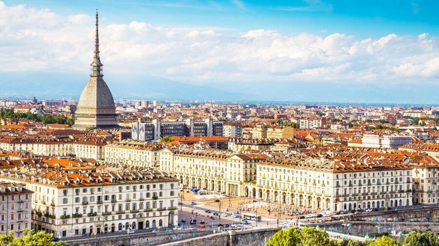 Turin Audioguide - TravelMate app for your smartphone - Turin Introduction + Wonders of local cuisine: set the scene fast