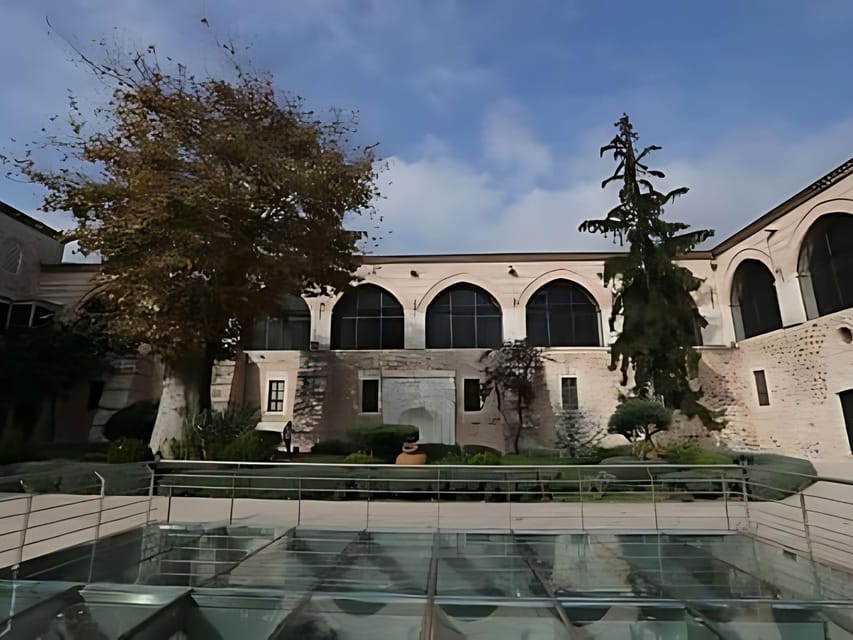 Turkish and Islamic Arts Museum: Entry Ticket & Audio Guide - Religious relics: meaningful objects, handle with respect