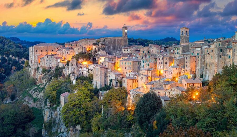 Tuscany: Self-Guided Video Tour with World's Top Experts - Montalcino, Pistoia, Carmignano, and the hill-country rhythm