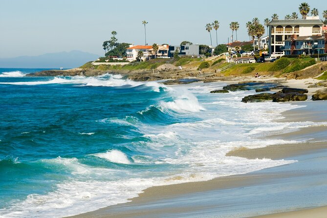 Ultimate La Jolla Self-Guided Driving & Walking Audio Tour Bundle - Walking the Coast Walk route: your legs pick the pace