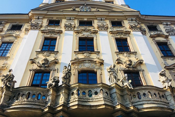 University of Wrocław: Audio Guide & Admission - Where to meet on plac Uniwersytecki (and why it matters)