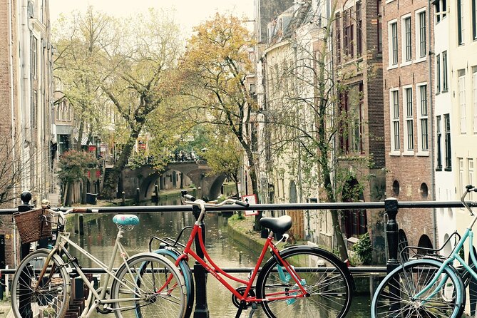 Utrecht Historic City: a Self-Guided Augmented Reality Tour - What this Utrecht AR tour feels like in real life
